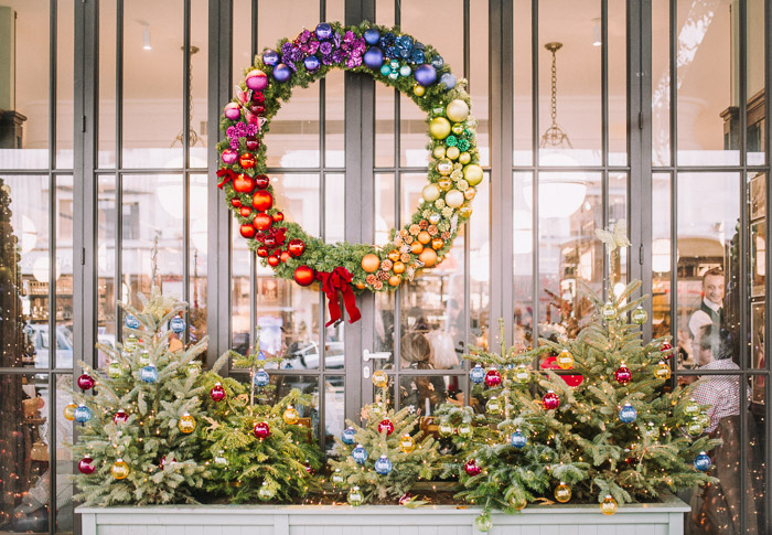 baubles, christmas floral design, christmas in london, christmas lights, creative floral installations, creative london florist, doorways, Early Hours London, iconic stores in london, kings road, london christmas, london facades, London florist, london flowers, places to visit in london, pretty little london, shop windows, showdry, Store Fronts, The Ivy, The ivy Cafe, The Ivy Restuarant, visit london, Wimbledon