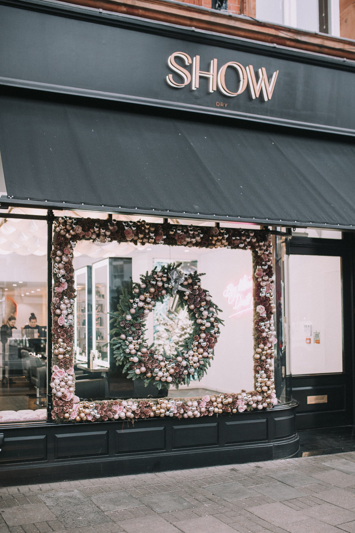 baubles, christmas floral design, christmas in london, christmas lights, creative floral installations, creative london florist, doorways, Early Hours London, iconic stores in london, kings road, london christmas, london facades, London florist, london flowers, places to visit in london, pretty little london, shop windows, showdry, Store Fronts, The Ivy, The ivy Cafe, The Ivy Restuarant, visit london, Wimbledon