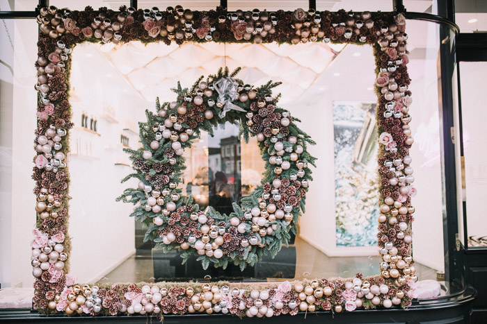 baubles, christmas floral design, christmas in london, christmas lights, creative floral installations, creative london florist, doorways, Early Hours London, iconic stores in london, kings road, london christmas, london facades, London florist, london flowers, places to visit in london, pretty little london, shop windows, showdry, Store Fronts, The Ivy, The ivy Cafe, The Ivy Restuarant, visit london, Wimbledon